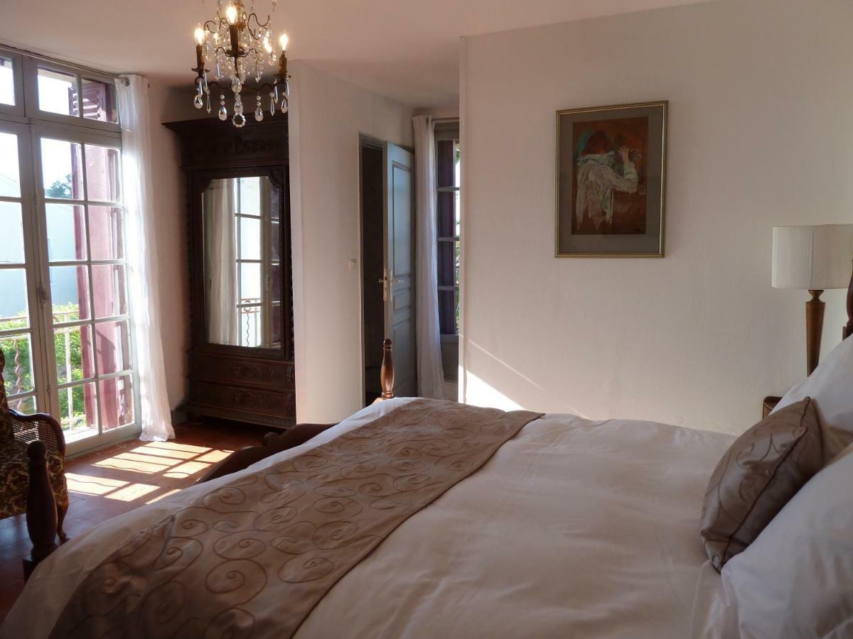 Bed and Breakfast Maison Butterfly Puissalicon Екстер'єр фото